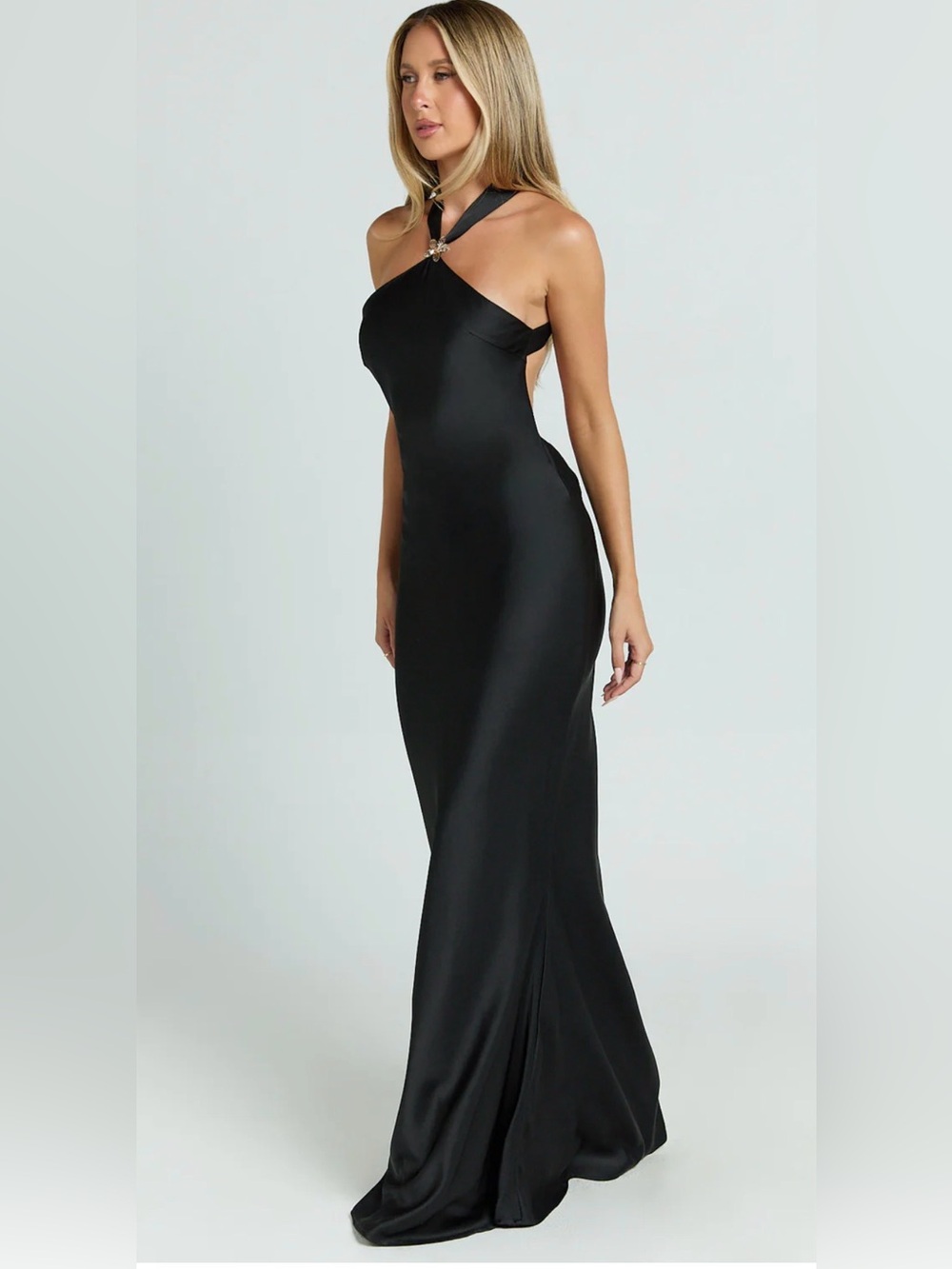 NWT REVOLVE/Showpo Black Satin Low Back Halter Evening Gown XS - Picture 3 of 10
